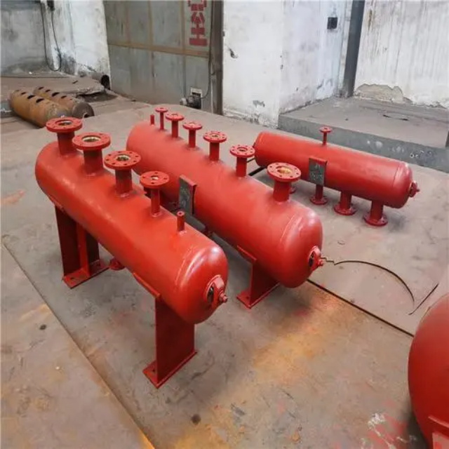 赤城分集水器安装高度